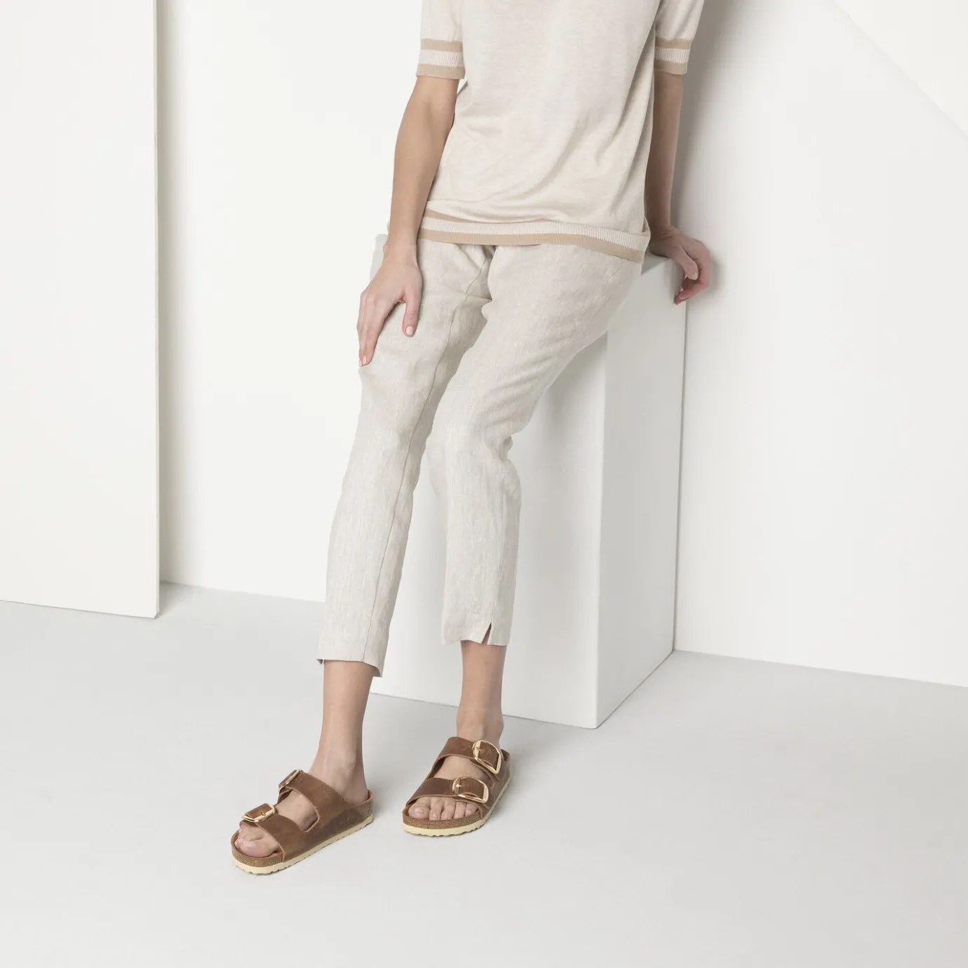 Birkenstock Two-Strap Sandals<Arizona Big Buckle Cognac