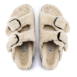 Birkenstock Two-Strap Sandals<Arizona Big Buckle Shearling Teddy Eggshell