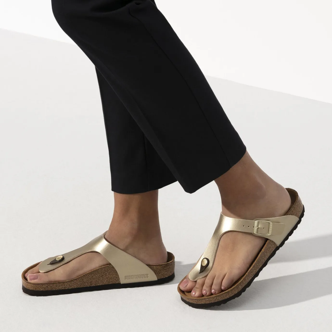 Birkenstock Thong Sandals<Gizeh Gold